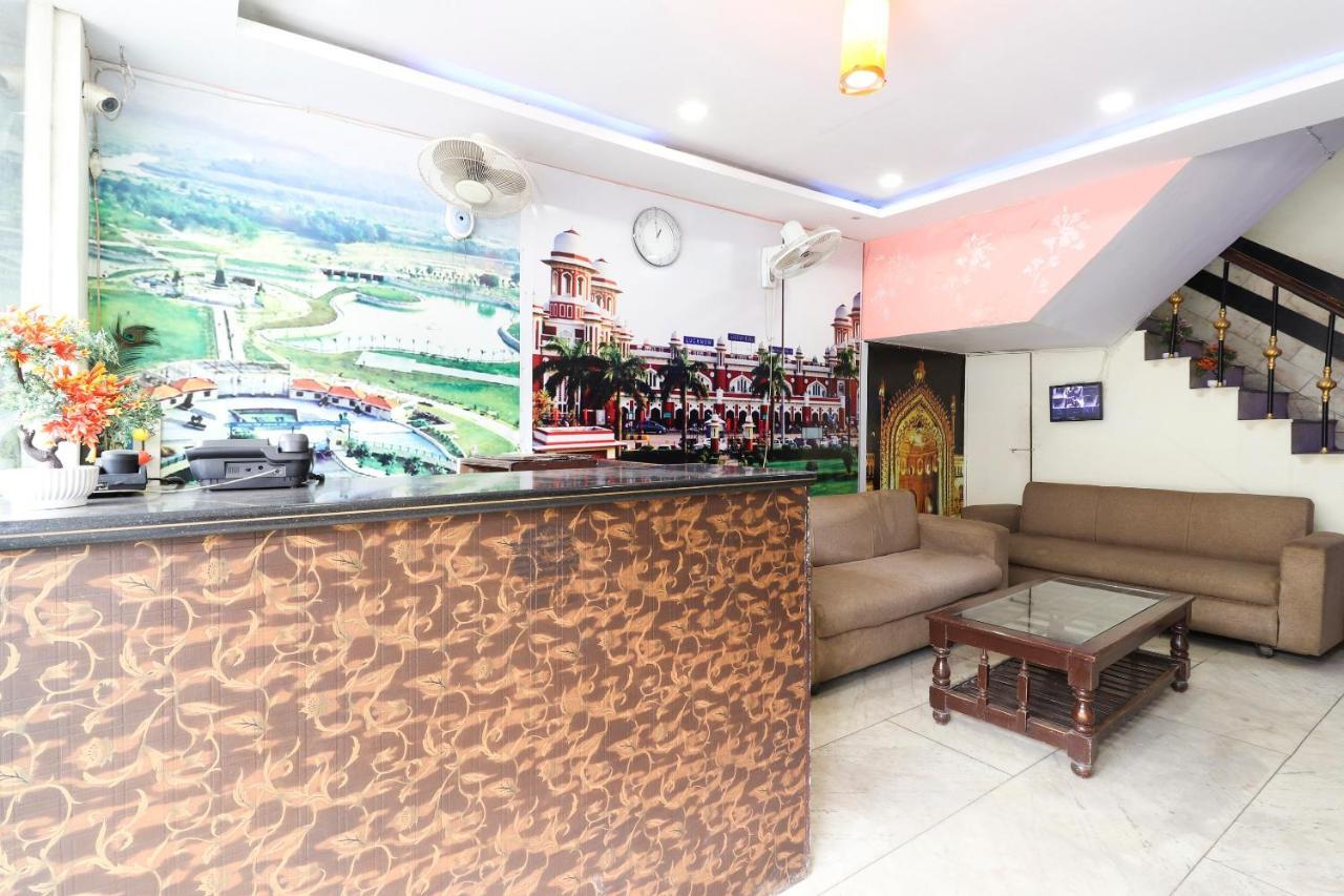Oyo 40431 Hotel Amar Prem ラクナウ エクステリア 写真